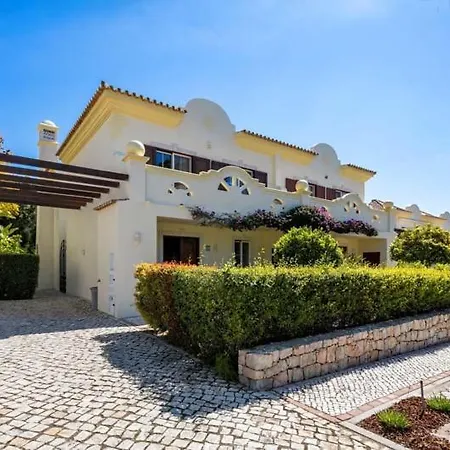 Sleeps 6 Pool Air Con T607837 Villa Quinta do Lago
